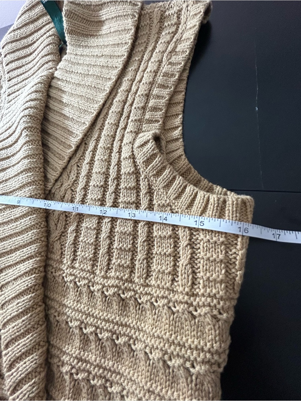 Lauren Ralph Lauren Cable Knit Sweater Vest Size L Belted Buckle Shawl Collar - Picture 7 of 8